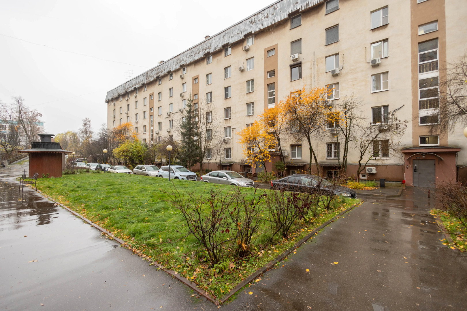 Квартира двухэтажная трешка с мансардой у метро Войковская. Гостемания