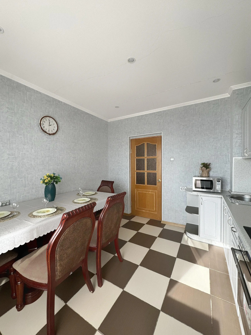 Квартира Двухкомнатная квартира в центре города