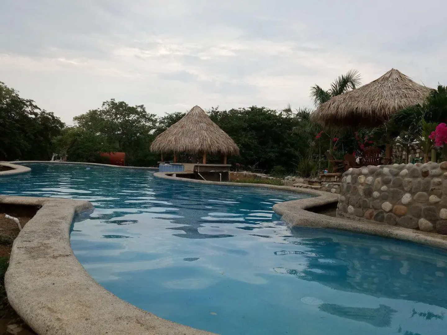 Отель Jardines del Paraiso