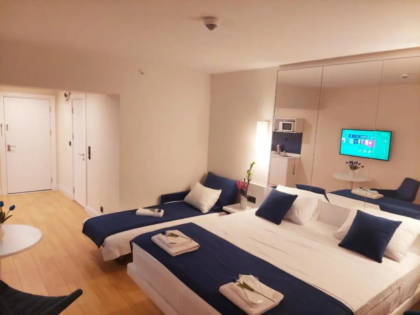 Апарт-отель The Best Orbi City U Mzii