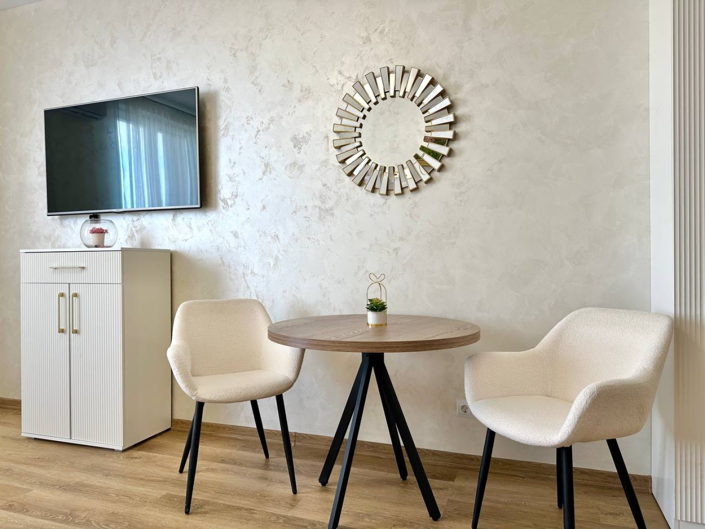 Апартаменты ДзенХоум Импульс 107