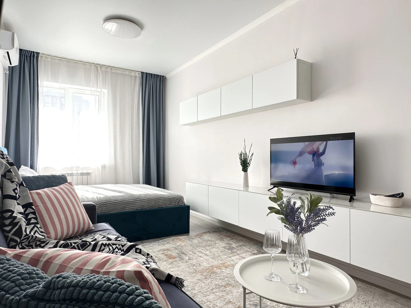 Апартаменты с видом на Кремль и Чашу Казан