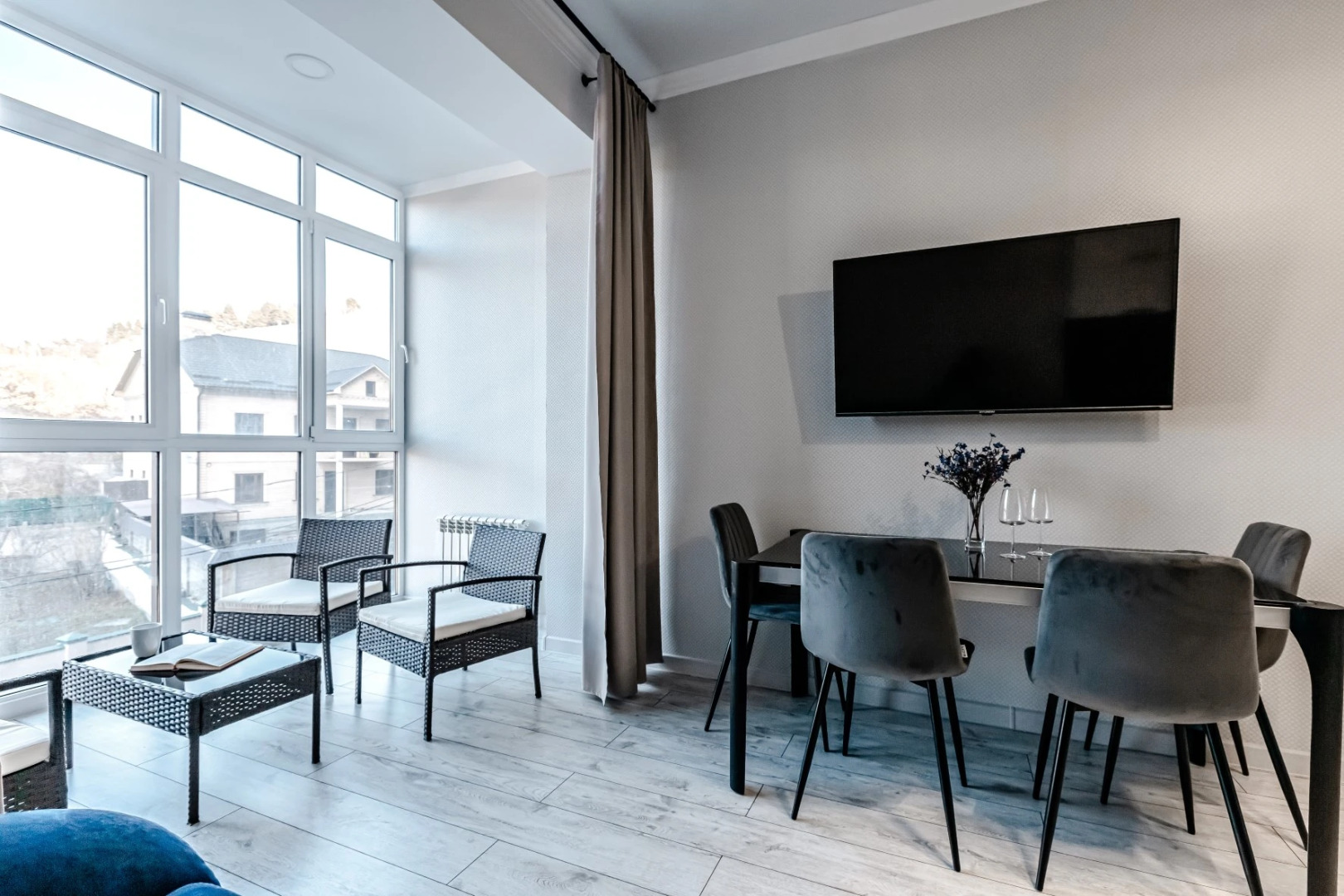 Апартаменты Фиалка от Ирины Савельевой + В курортной зоне + У входа в парк + Рядом Долина роз и Красное солнышко