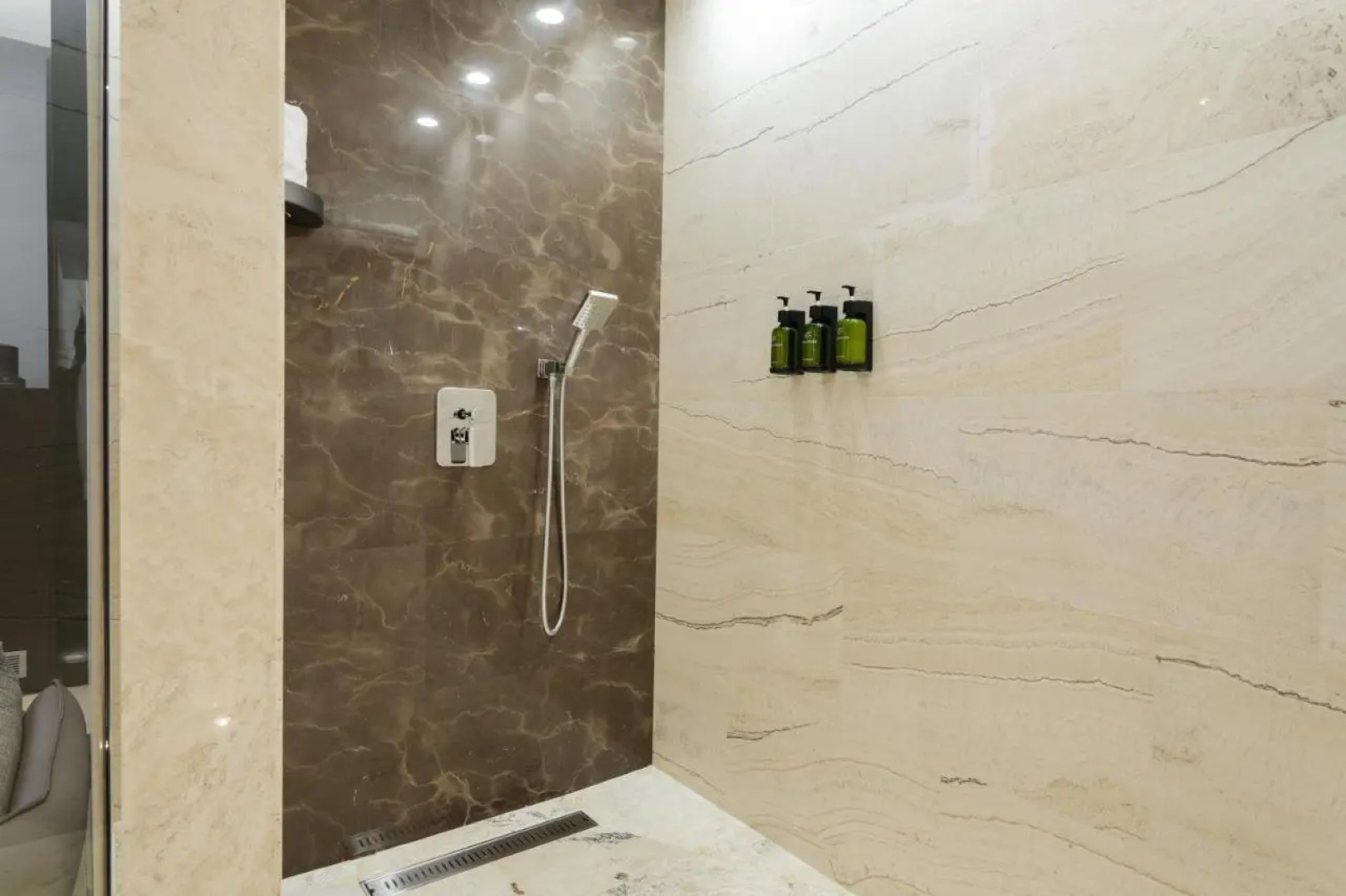 Mounthree Resort Hotel