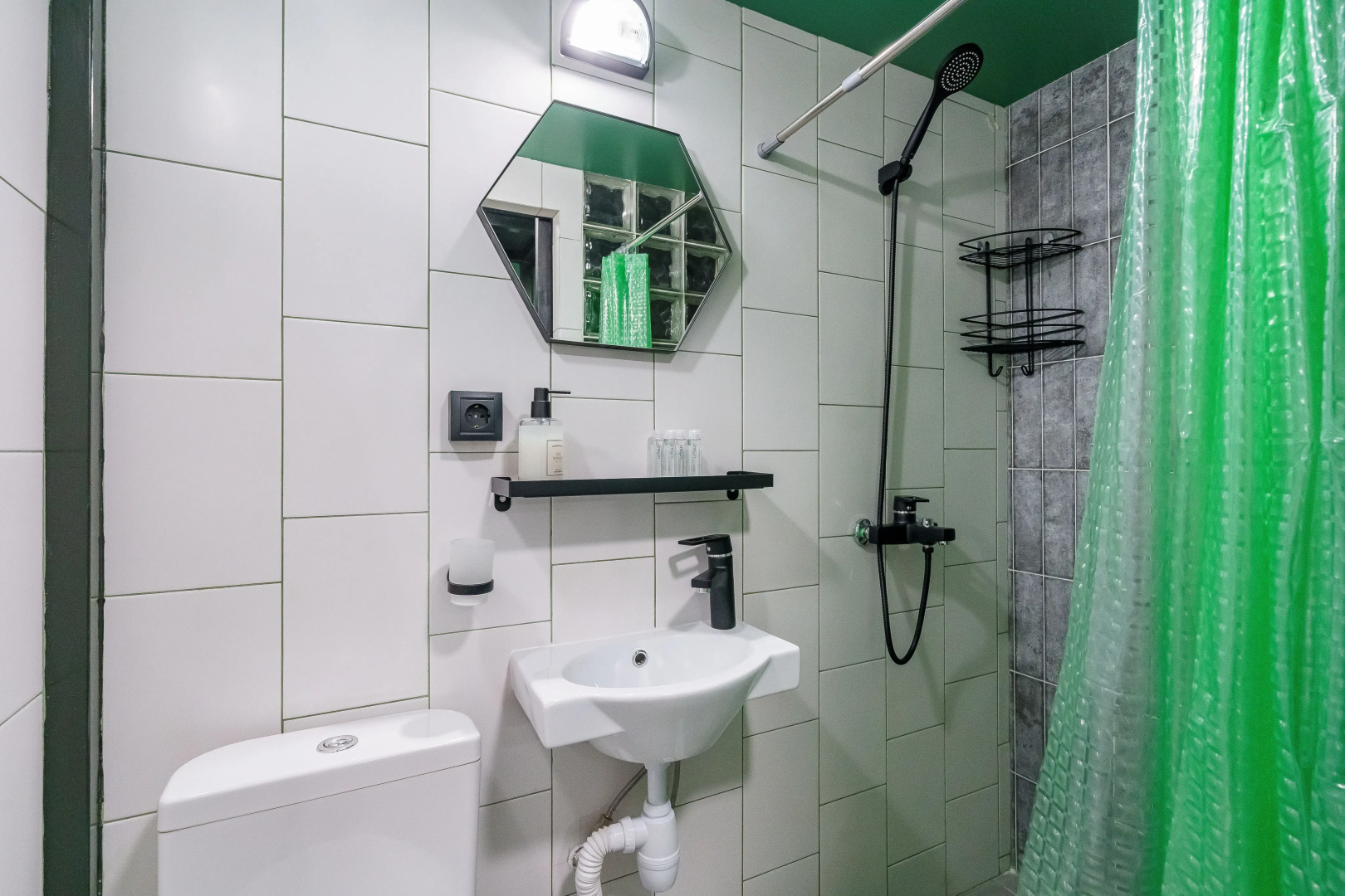 Апартаменты Alpine Urban Garden