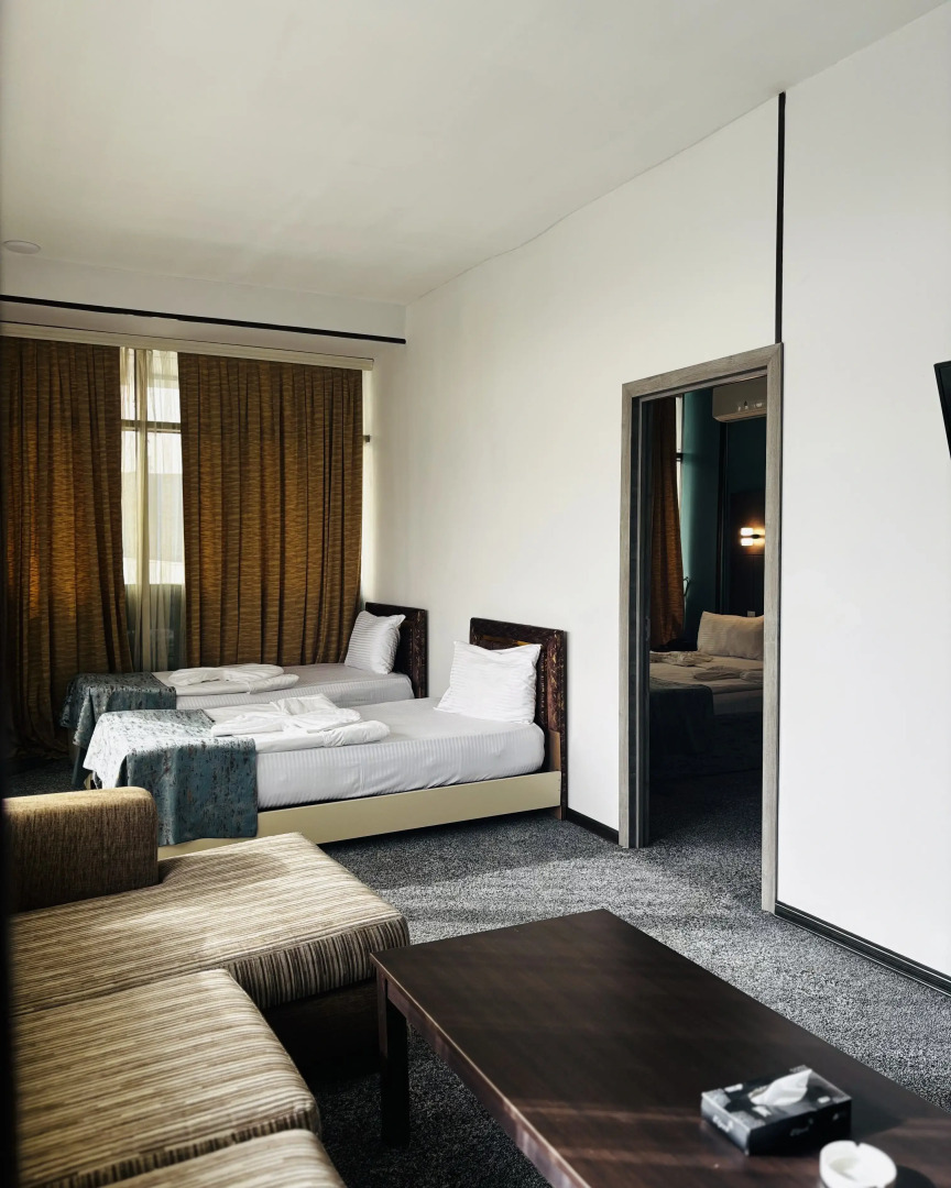 Отель Crossway Baku