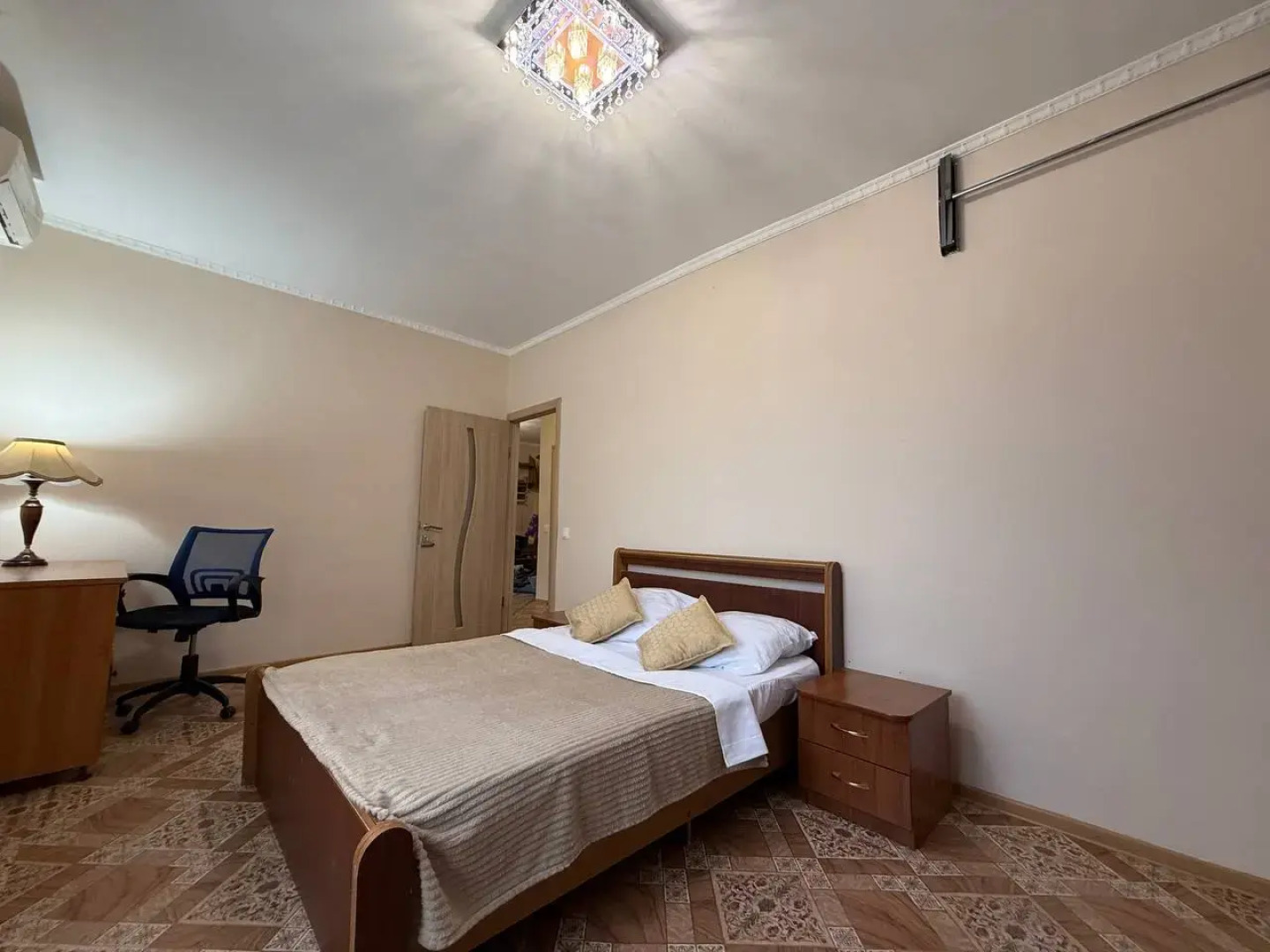 Квартира 2-ух комнатная квартира у Областной больницы