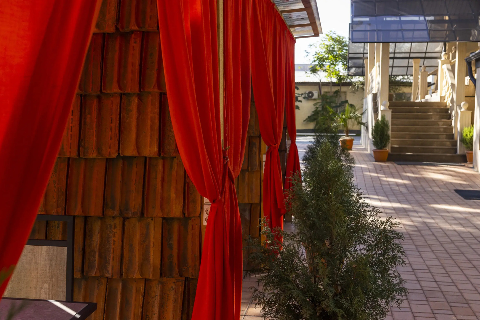 Отель Акжола