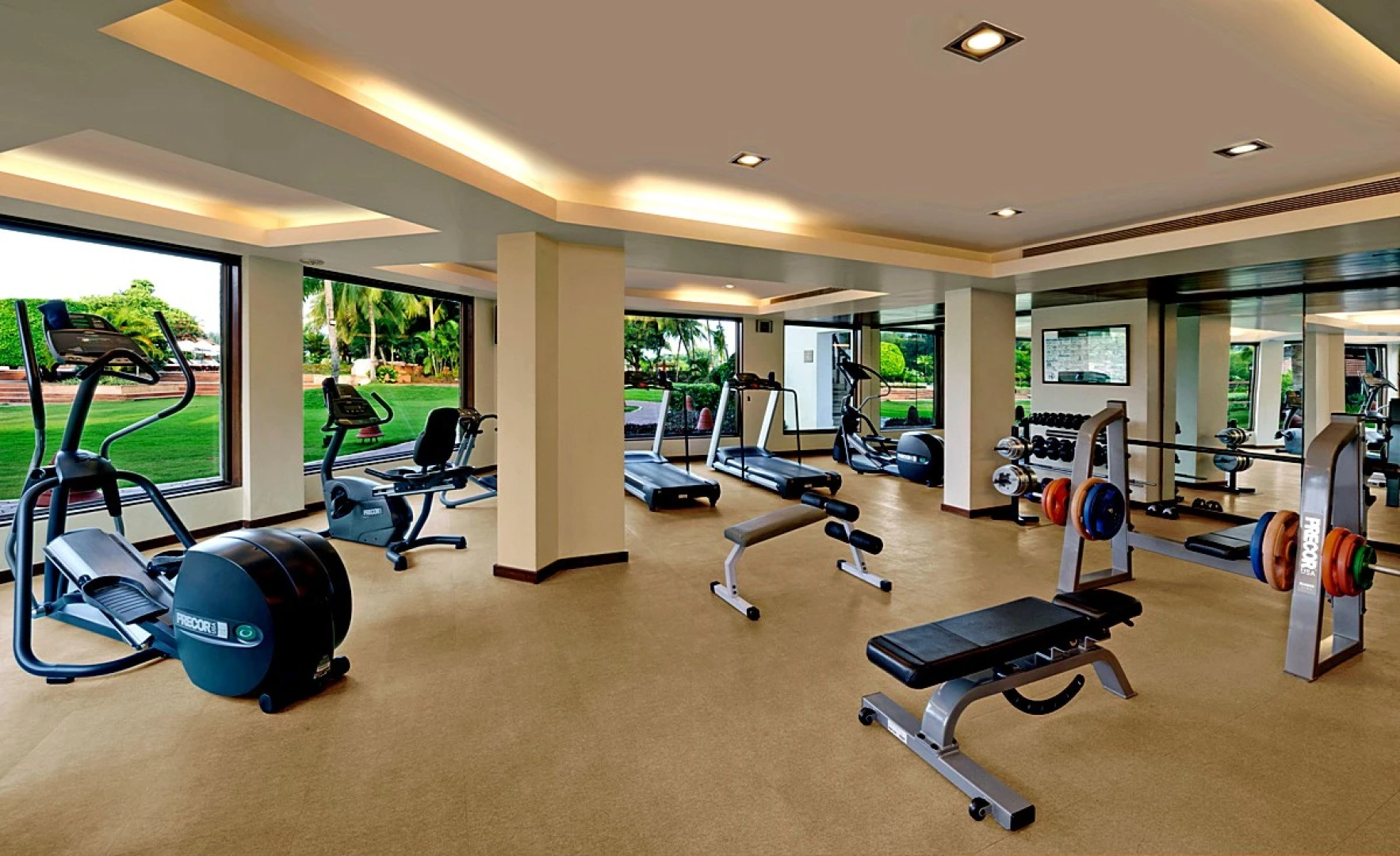 Отель Kenilworth Resort&Spa