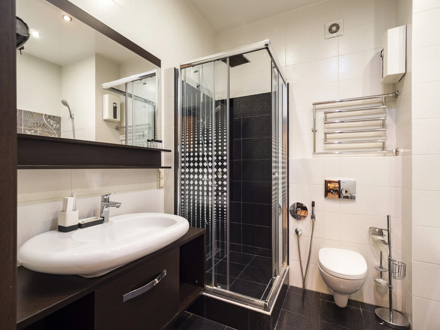 Апартаменты Mira Apartments