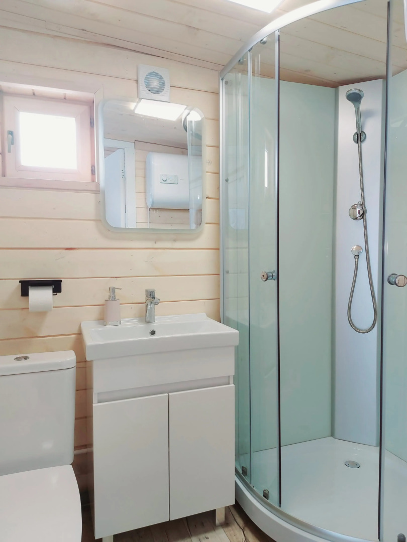 Глэмпинг Домик для семьи или компании друзей