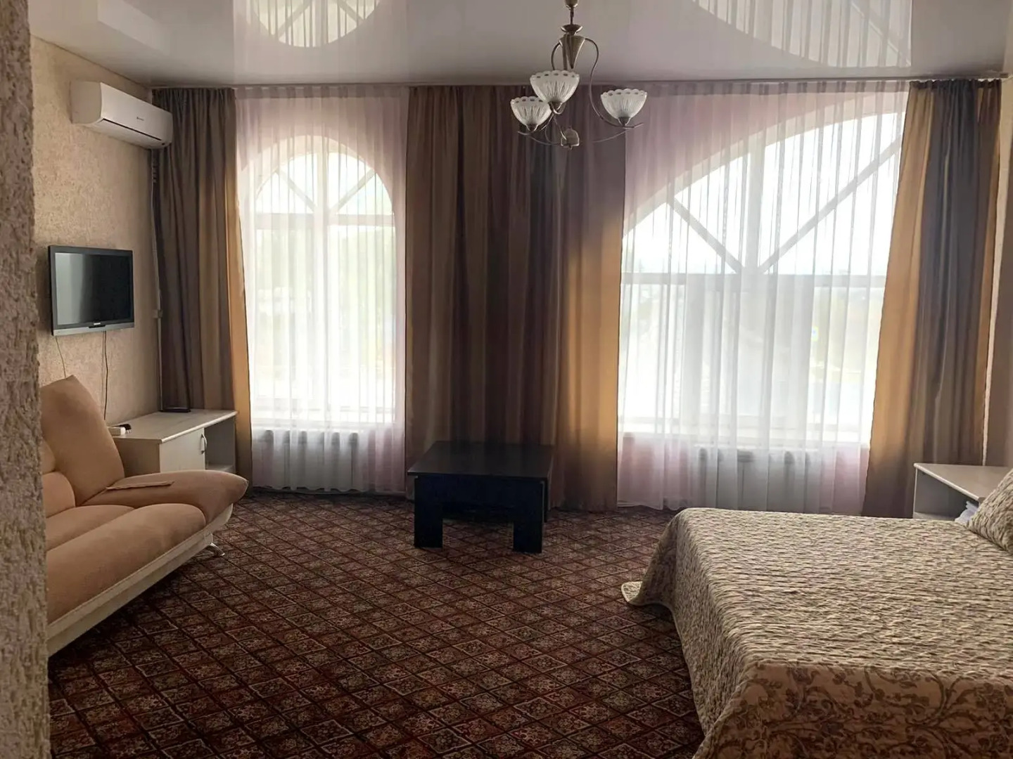 Отель ГК Русская Тройка