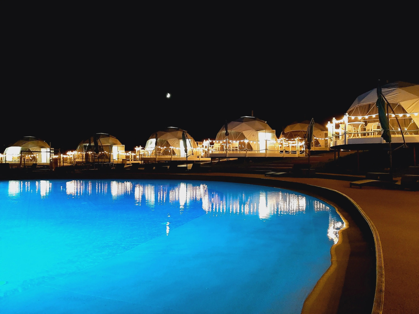 Бунгало MOREGLAMP