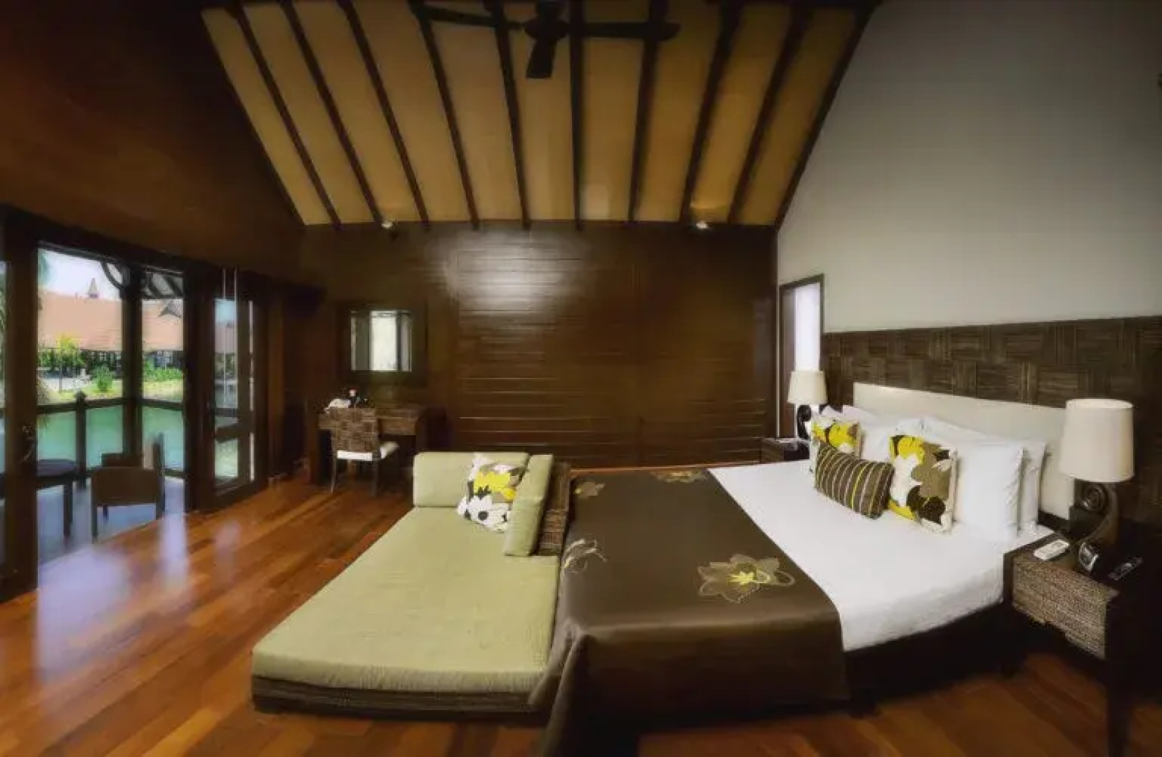 Отель The LaLit Resort and Spa Bekal