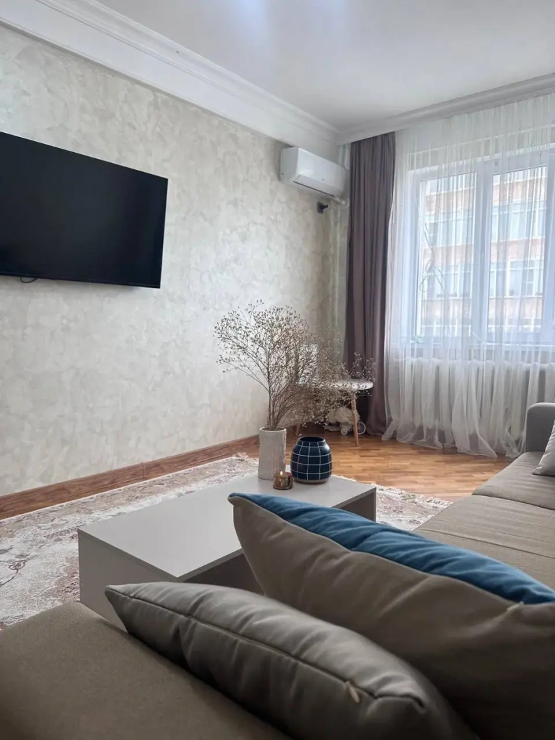 Квартира Просторная 3-комнатная в Центре Махачкалы