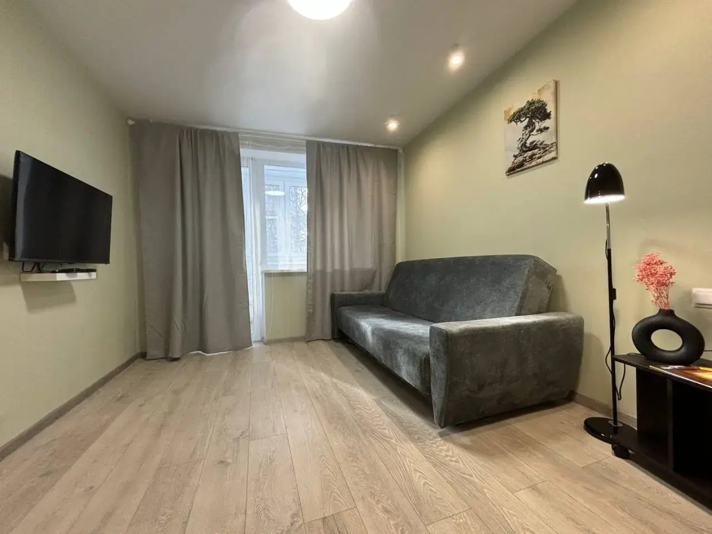 Квартира Двухкомнатная квартира в центре около ТЦ НЕБО от Уют и Комфорт