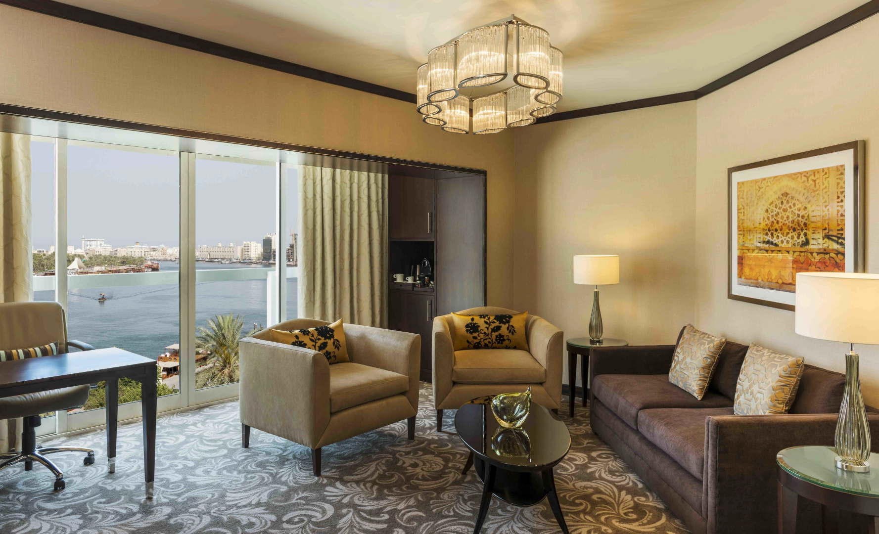 Sheraton Dubai Creek Hotel & Towers