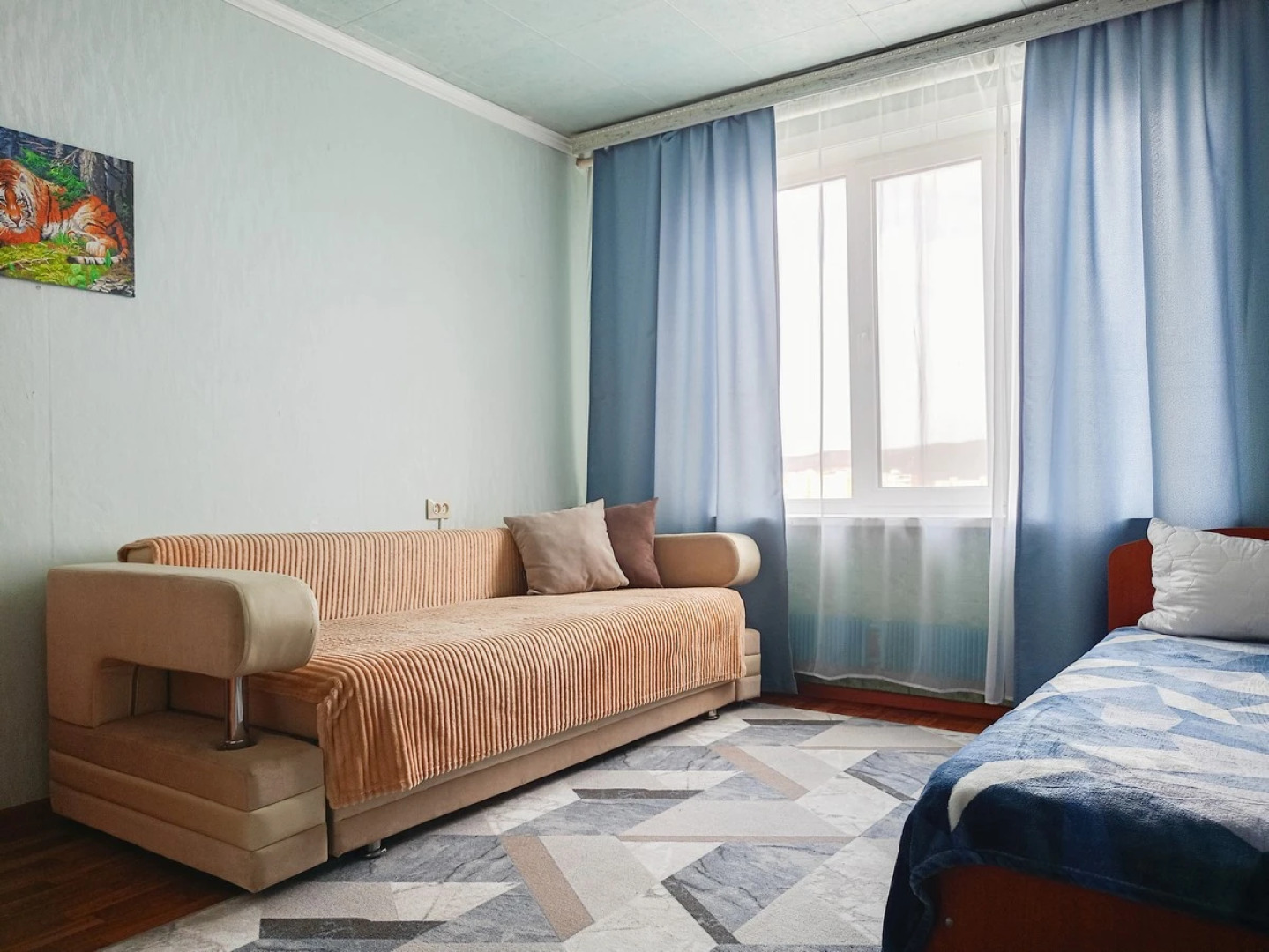 Жилое помещение Трехкомнатные апартаменты Sweet Home