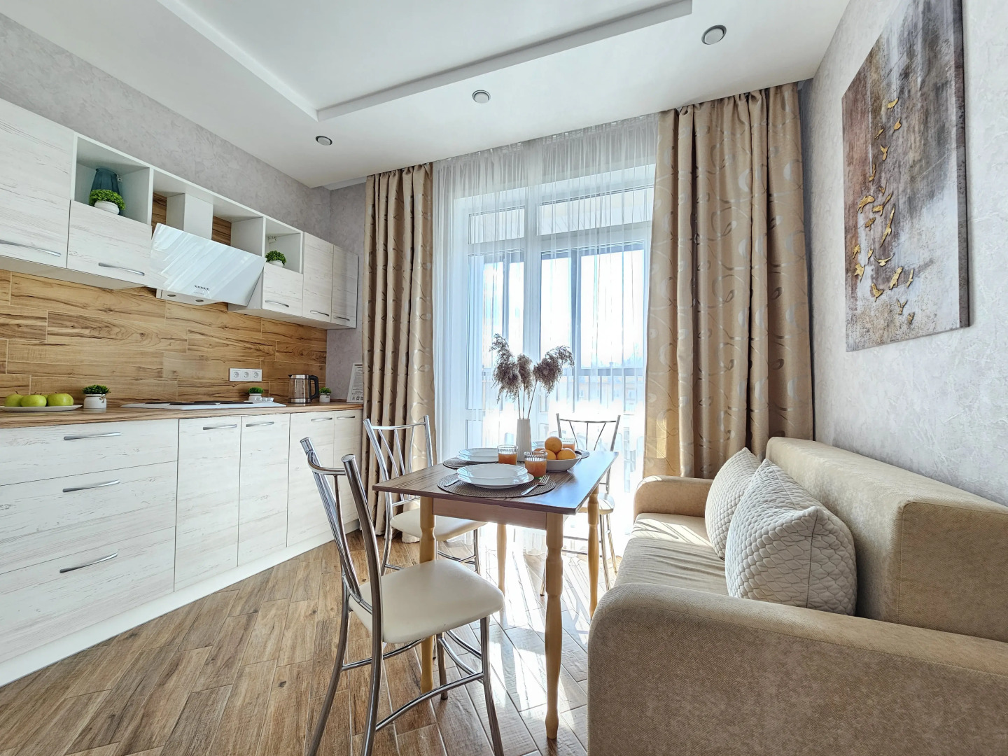 Апартаменты Живи Уютно в Высотке