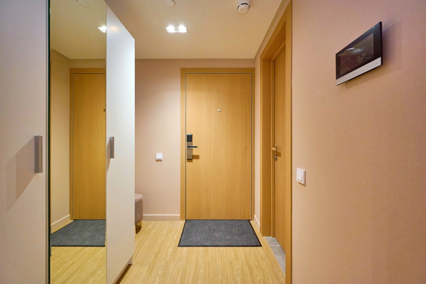 Апартаменты Grand Palace 933