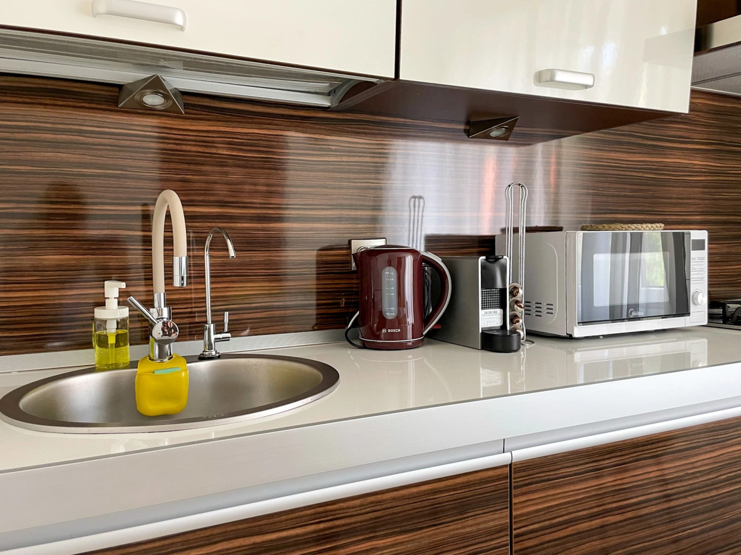 Двухкомнатные апартаменты Pro.apartment на Брамса