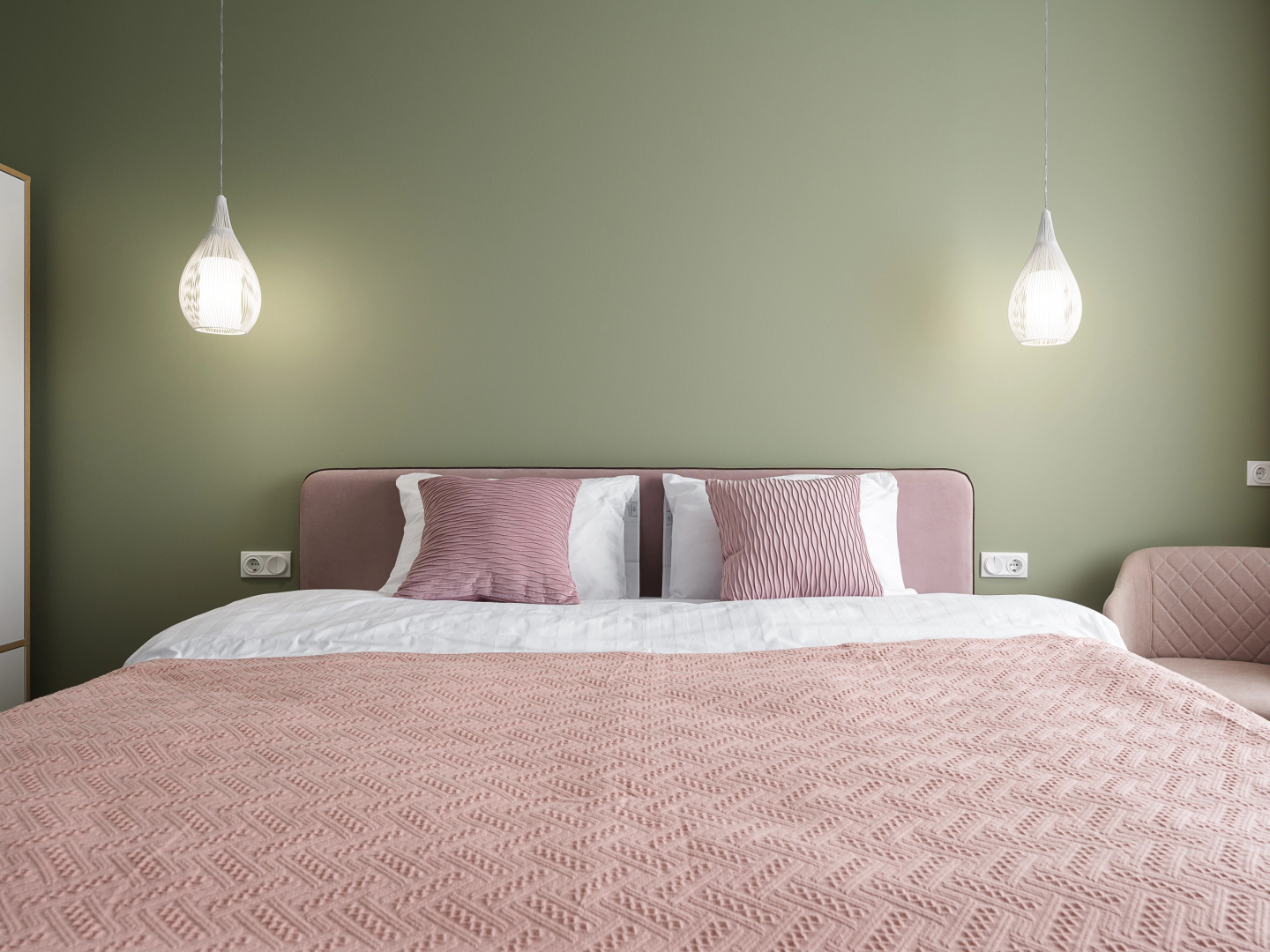 Апартаменты на 16 этаже с видом на парк Галицкого