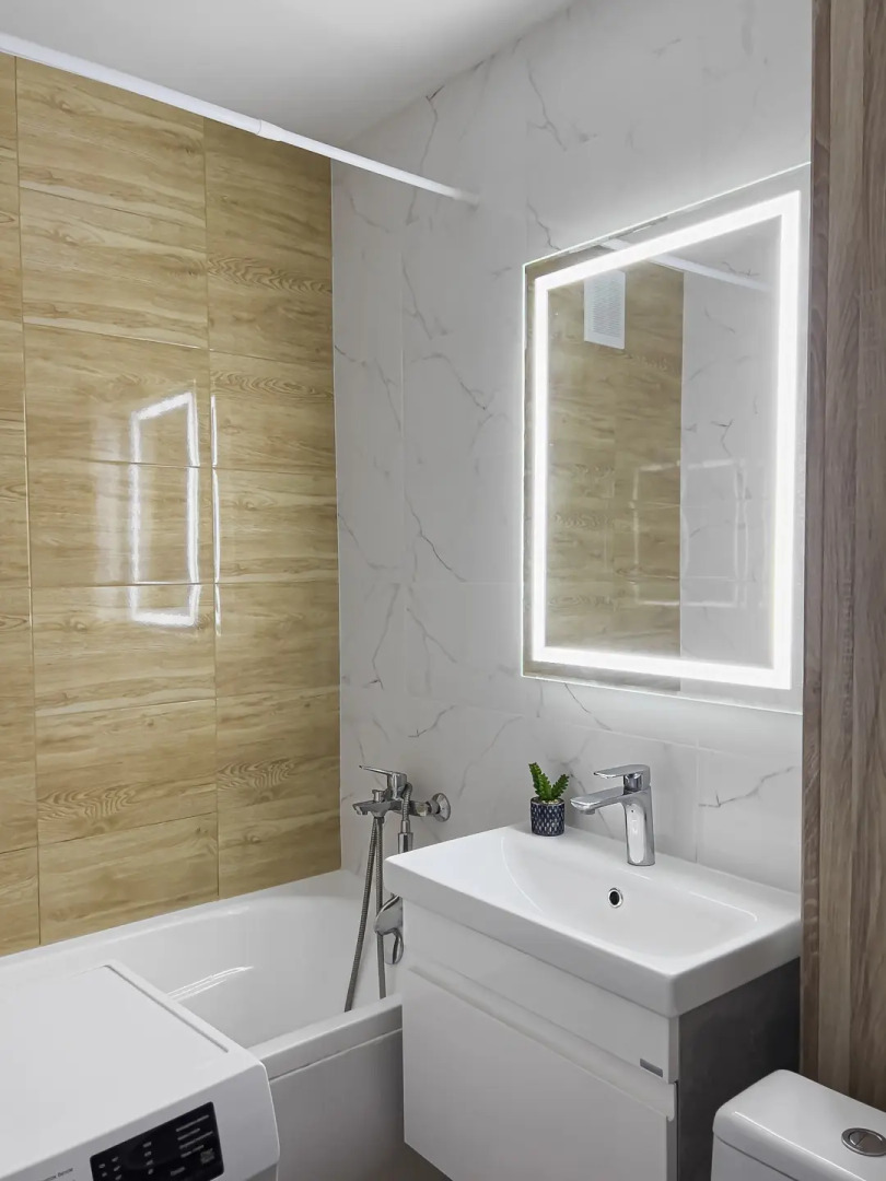 Квартира Уютная в Центре Московского Района с Видом на Лес