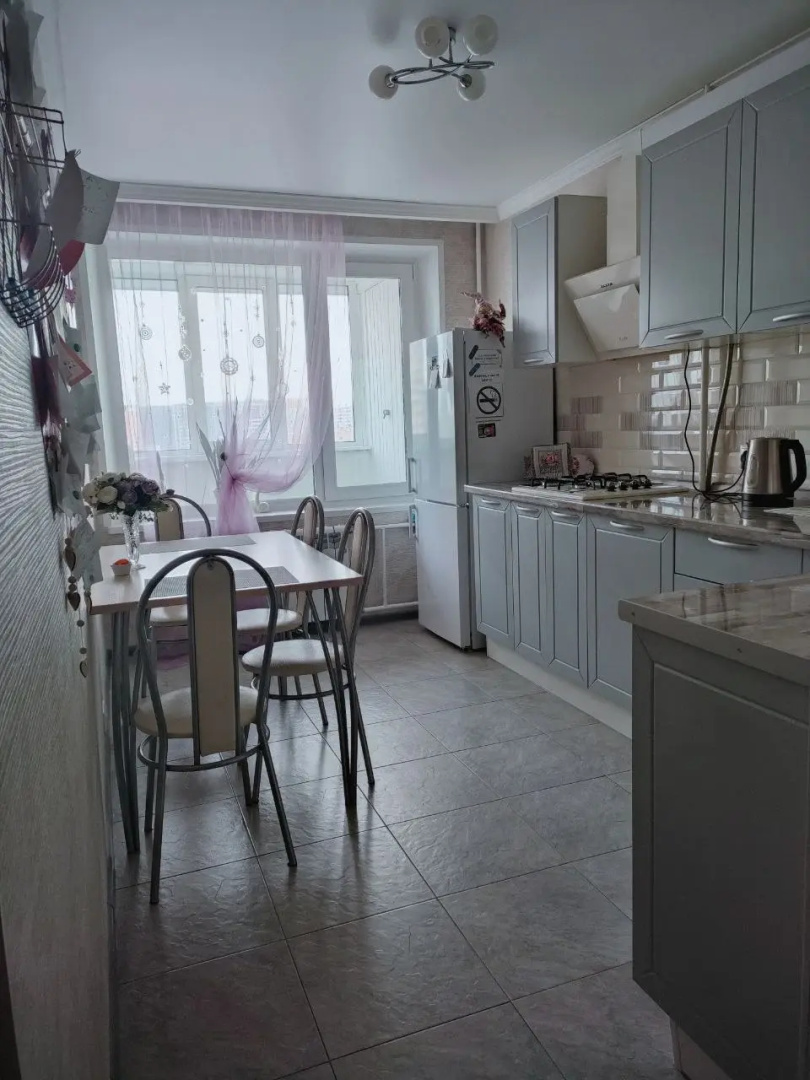 Квартира Cozy and bright apartment