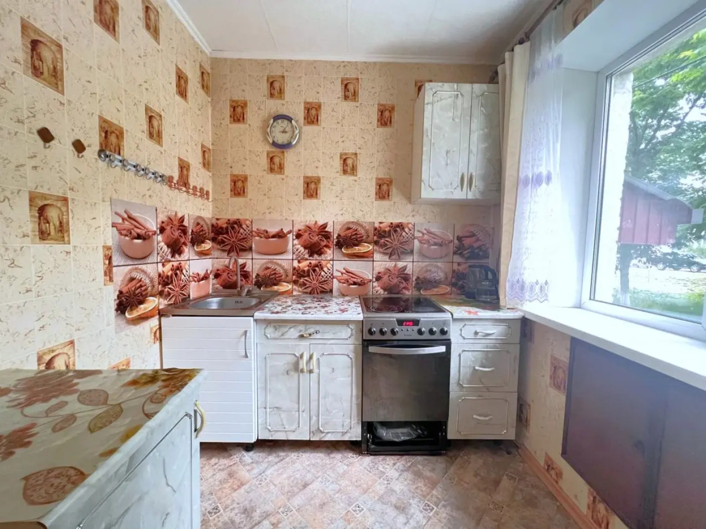 Квартира двушка у моря в сердце Славянки