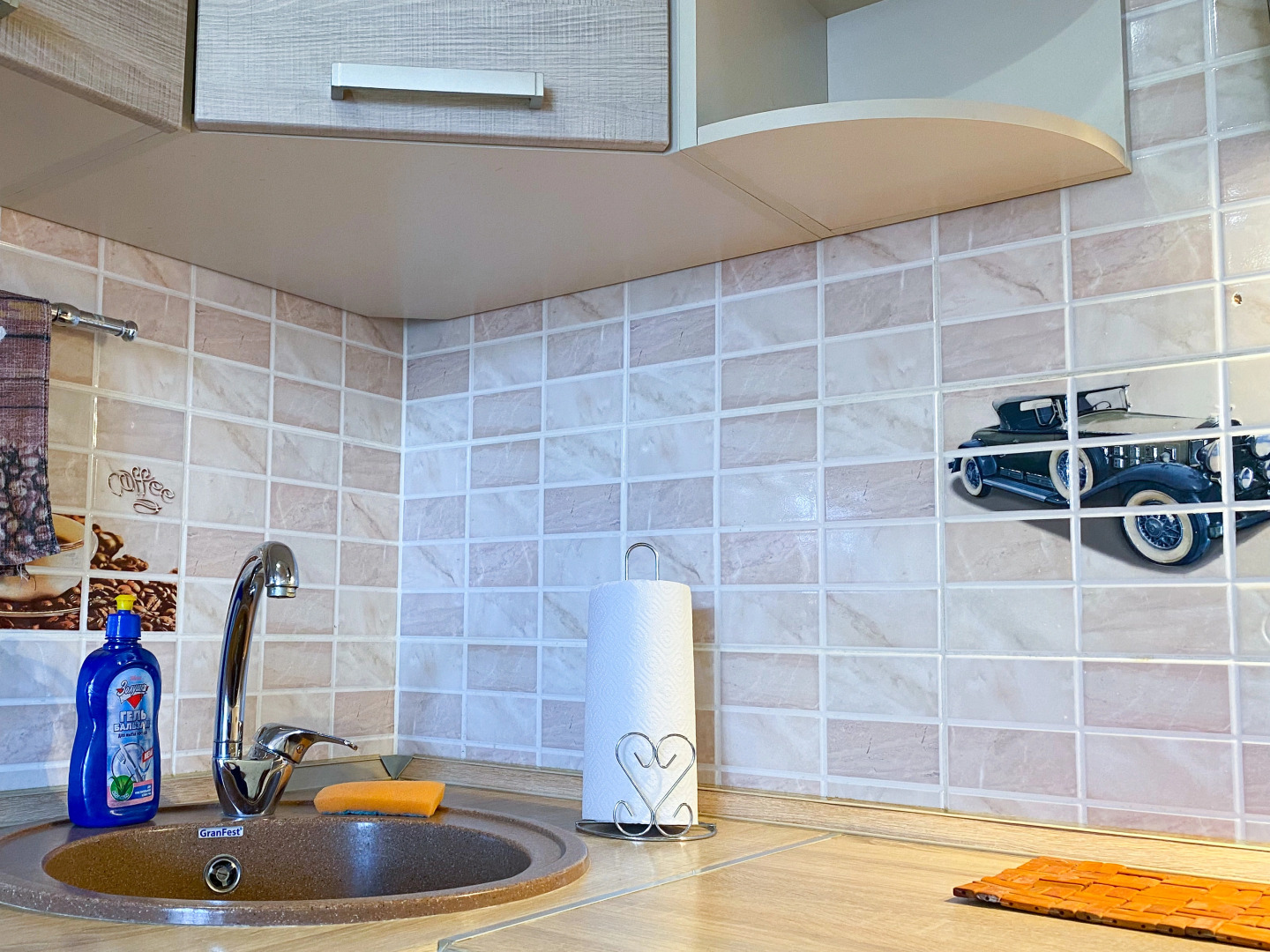 Апартаменты на улице Дмитрия Михайлова 3