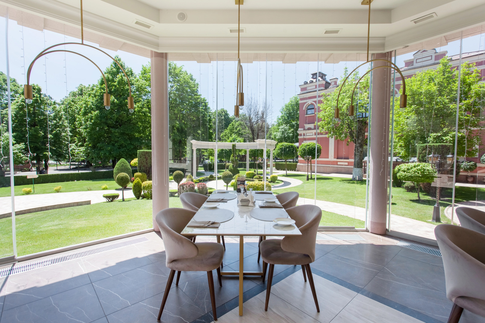 Отель Понтос Плаза