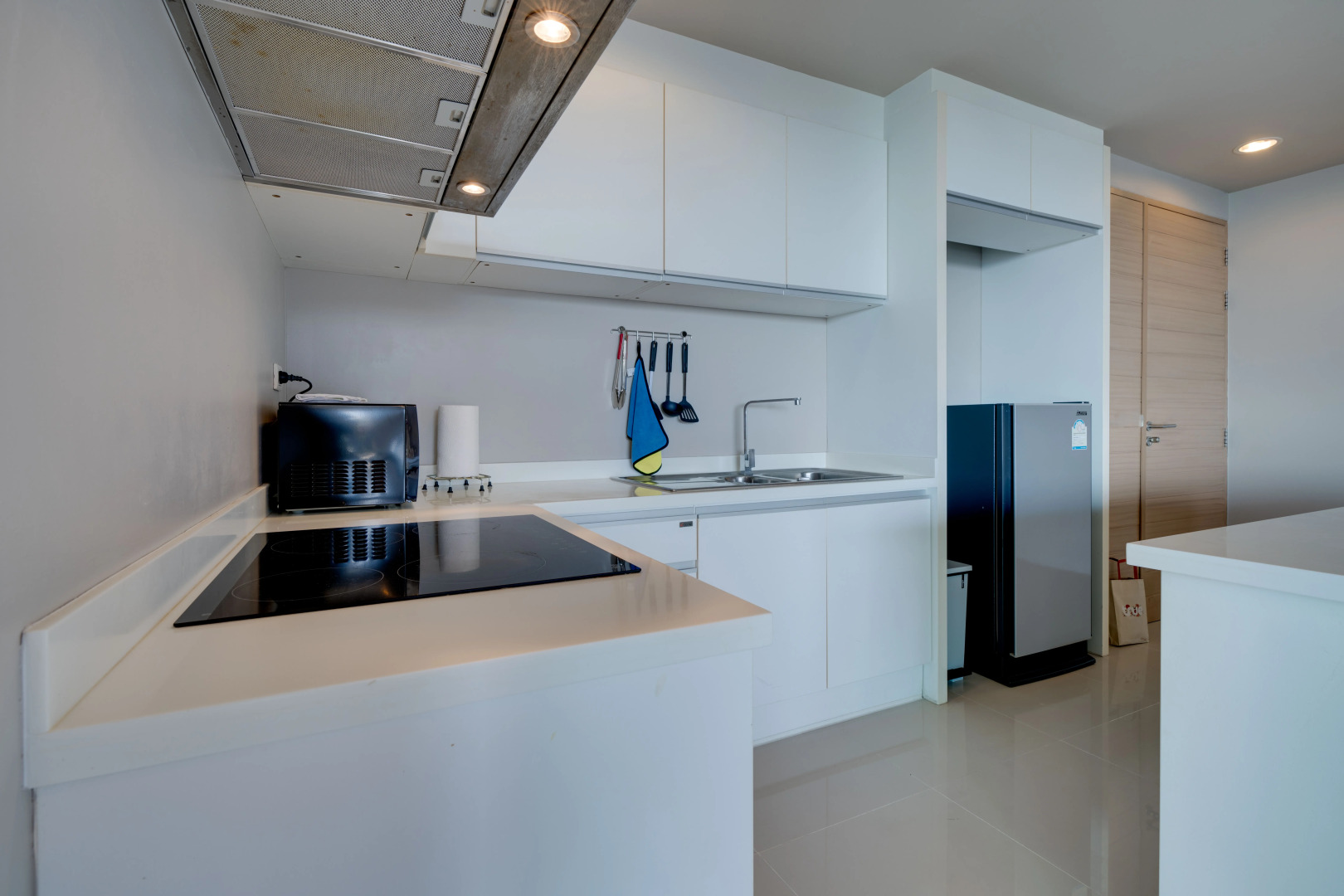 Апартаменты Veloche Group by Continent