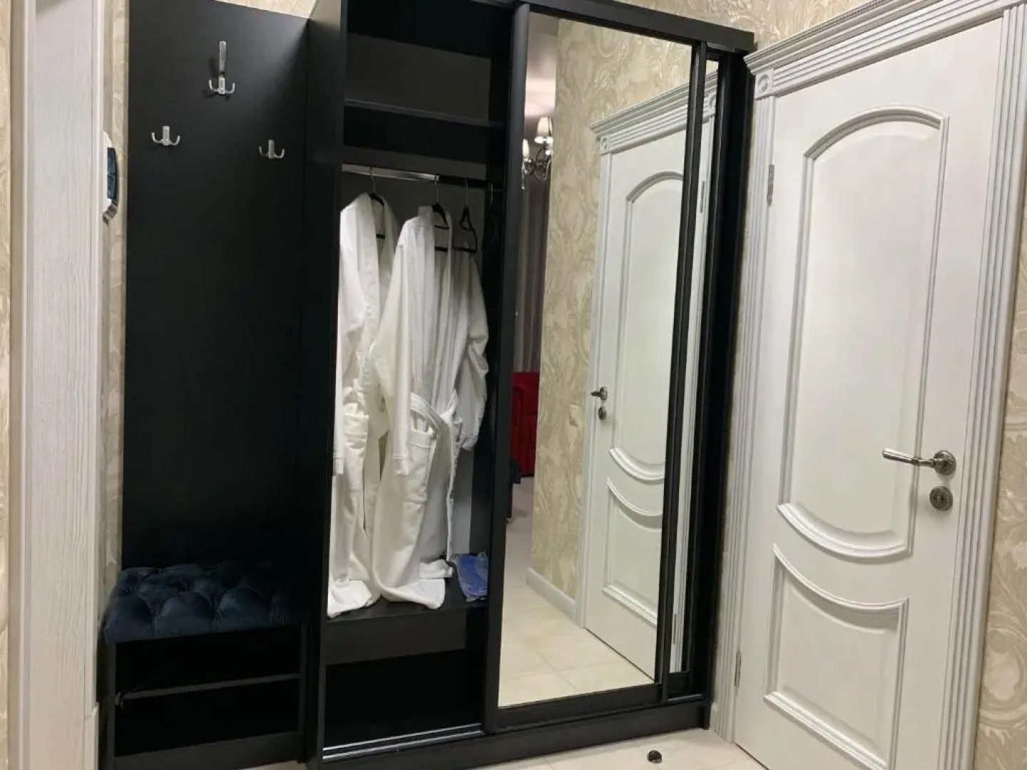 Отель Империя