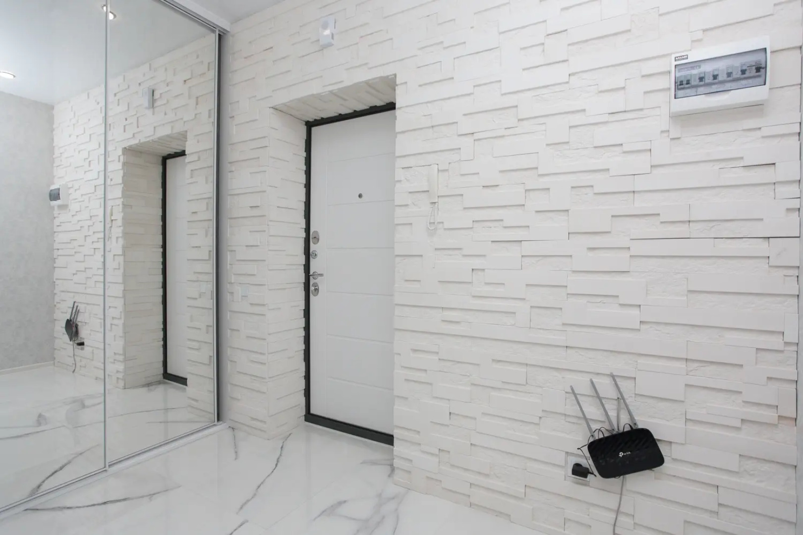 Квартира на Памяти Павших 24