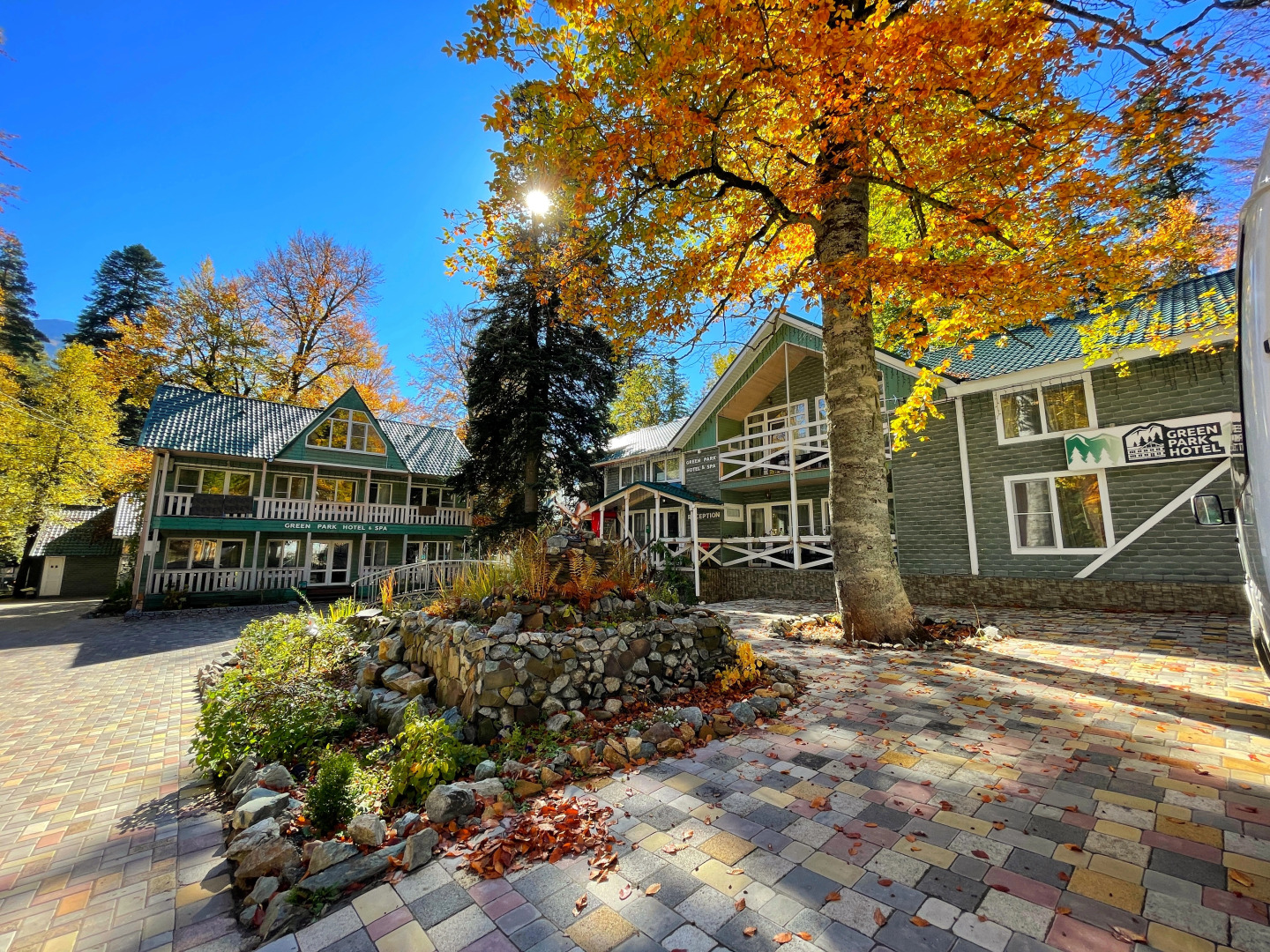 Отель Green Park Spa & Усадьба