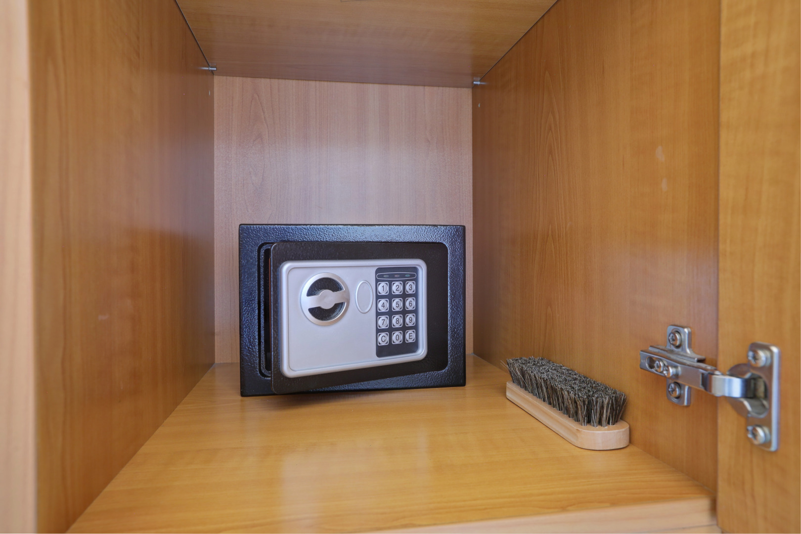 Отель Искра