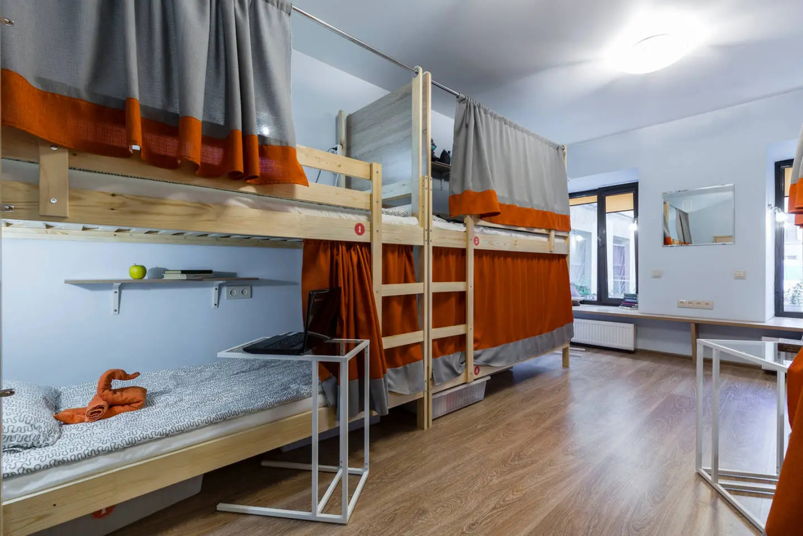 Лайк Хостел Санкт-Петербург на Театральной