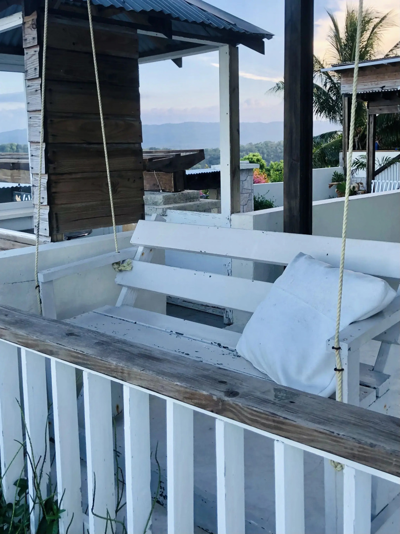 Вилла Breezy Castle с 3 Улучшенными Номерами с Видом на Море и Частным Бассейном