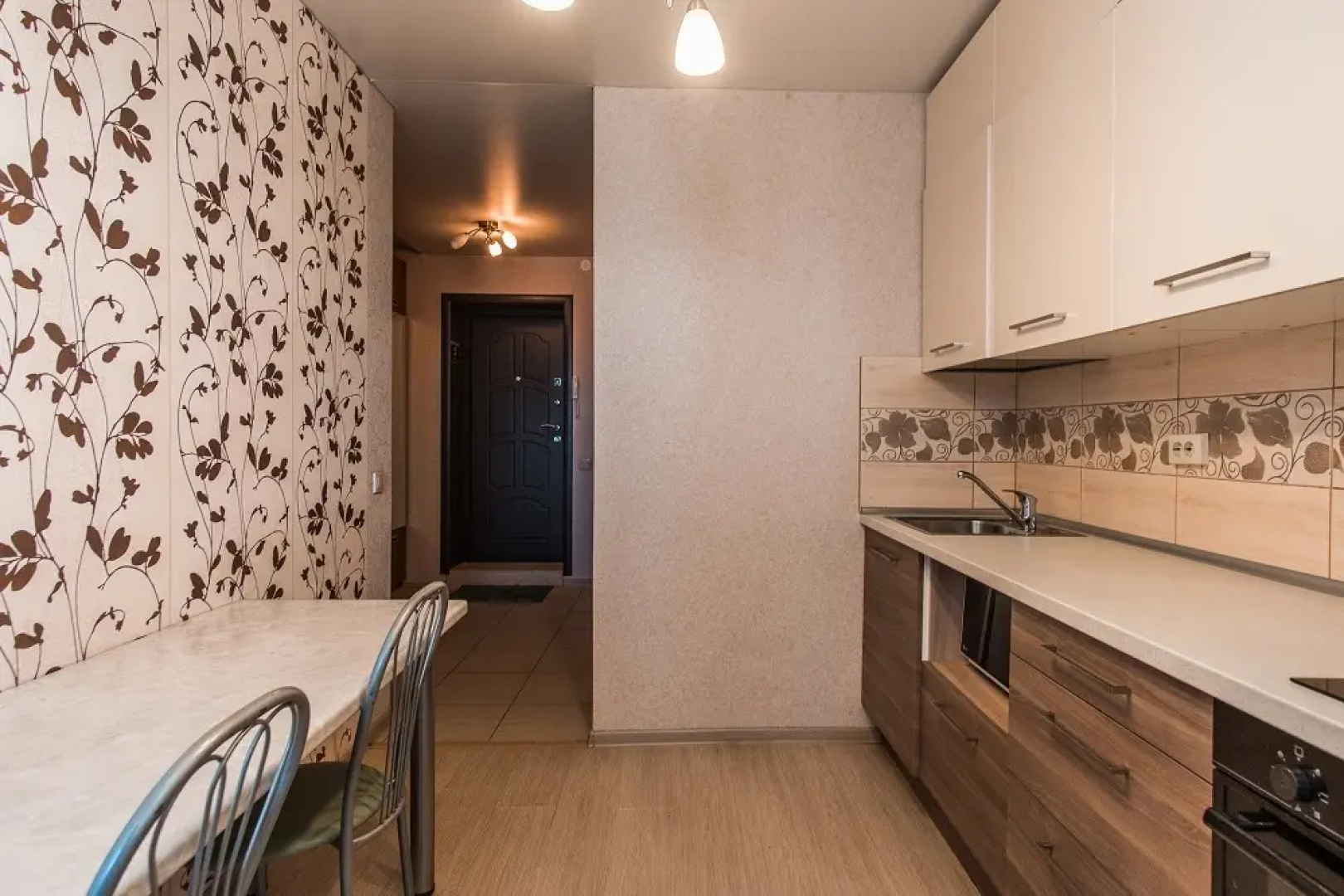 Krupskoj 93 Apartments