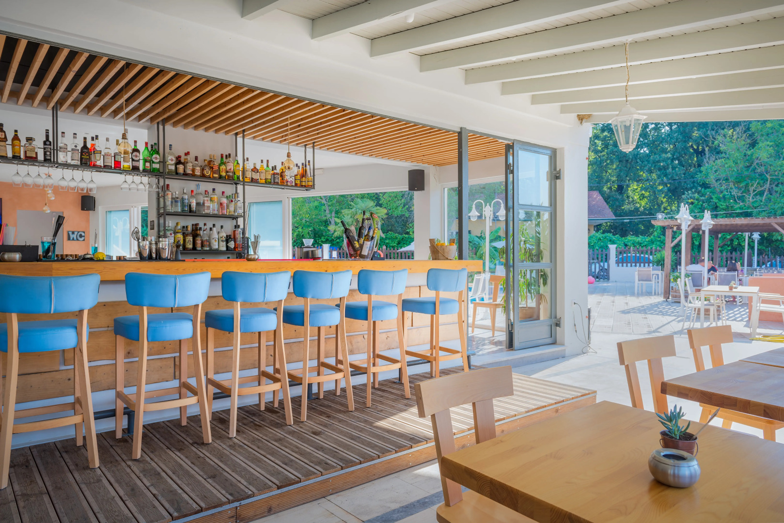 Dominoes Hotel Apartments