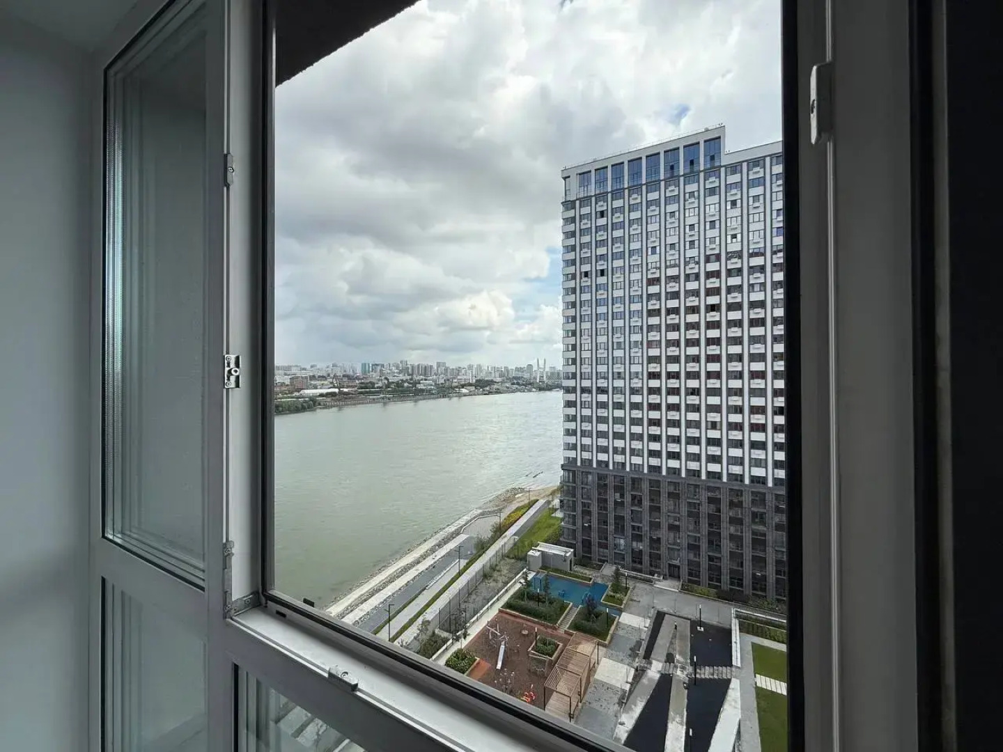 Квартира Новая Студия рядом с Аквапарком