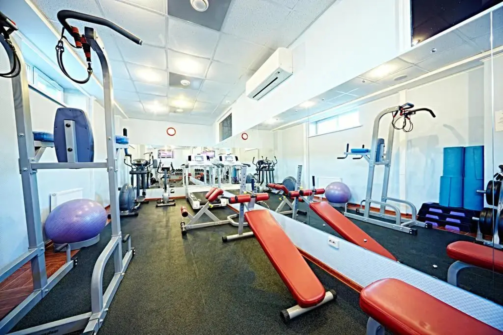 Отель Владимир-плаза