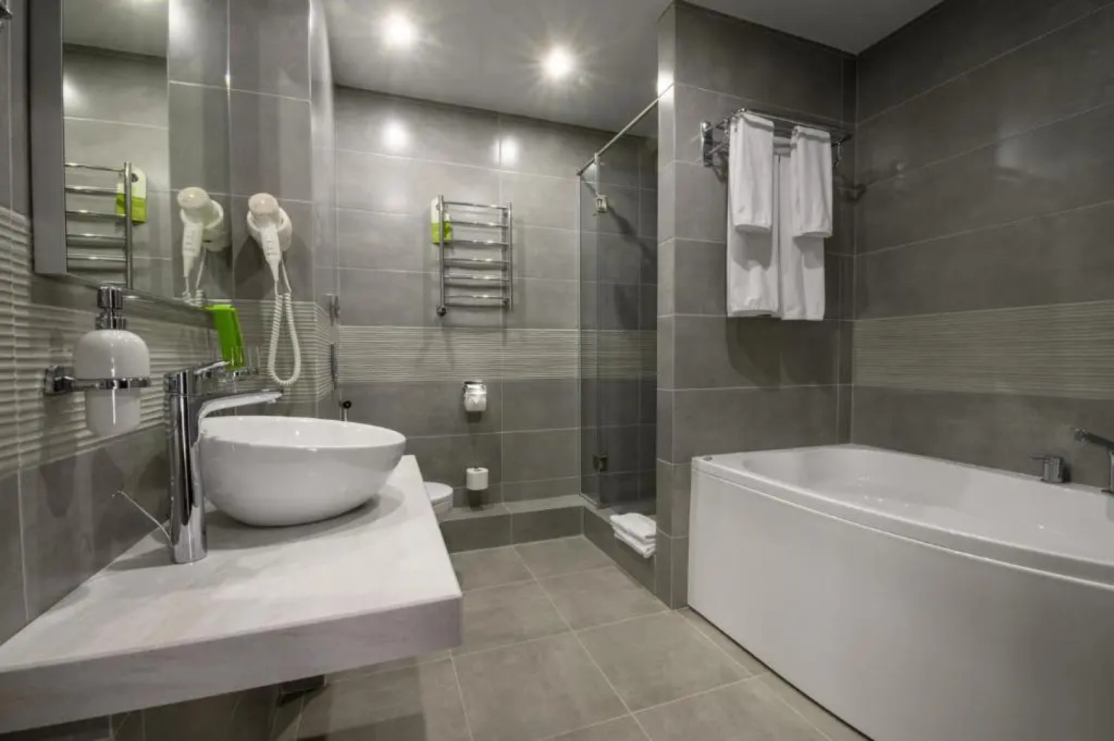 Отель Платан Южный