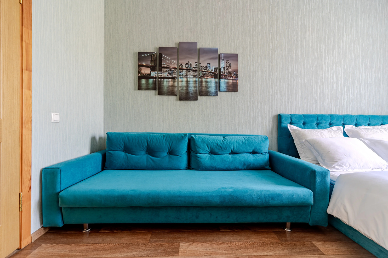 Апартаменты Ladgorna на проспекте  Независимости 13