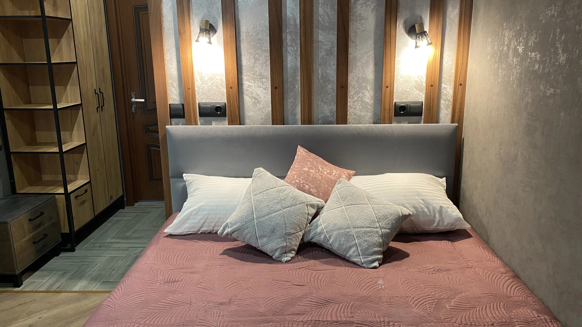 Апартаменты Студия 1 Дворик Друзей