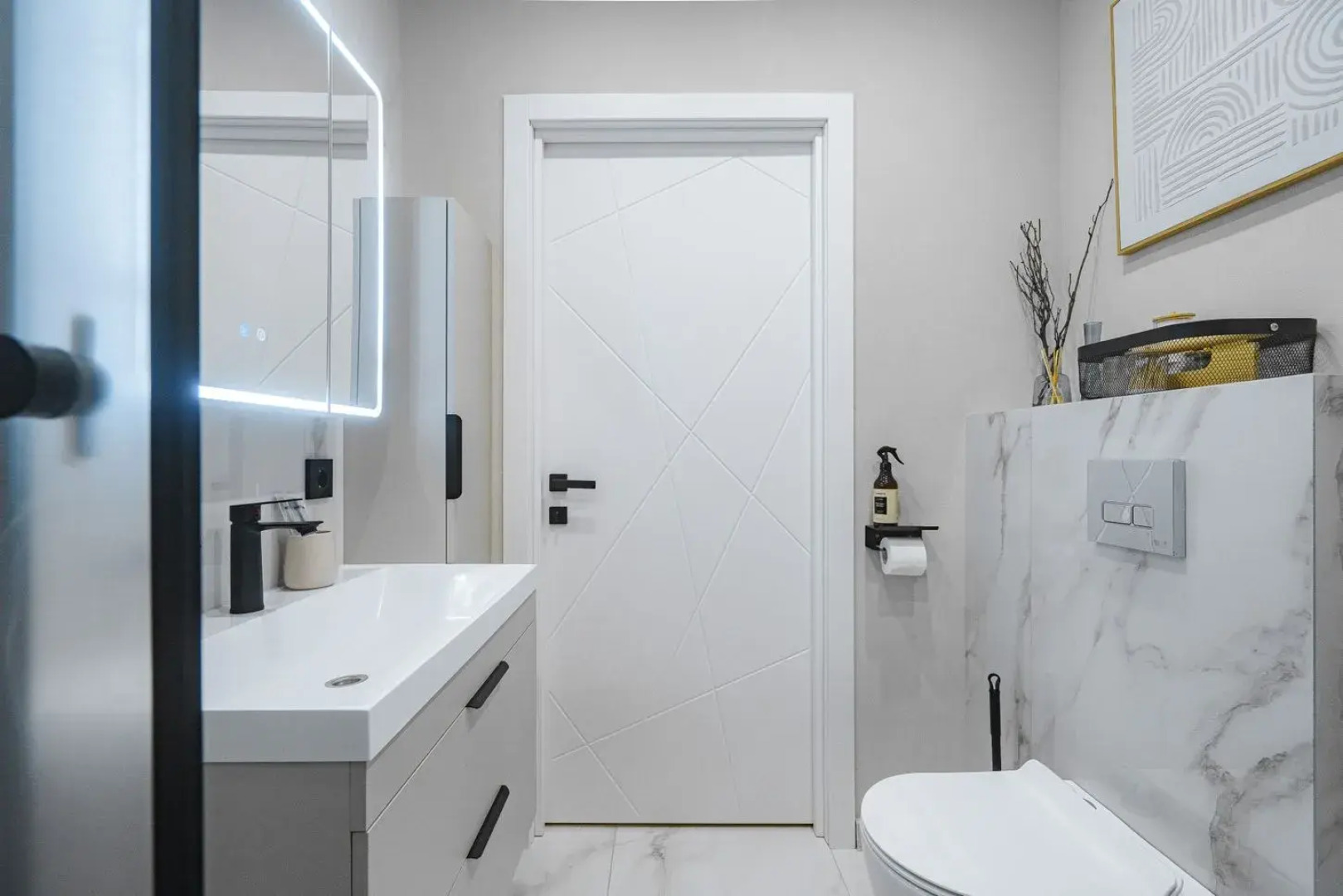 Квартира Стильная студия в одном из крупных и развитых районов города Екатеринбурга