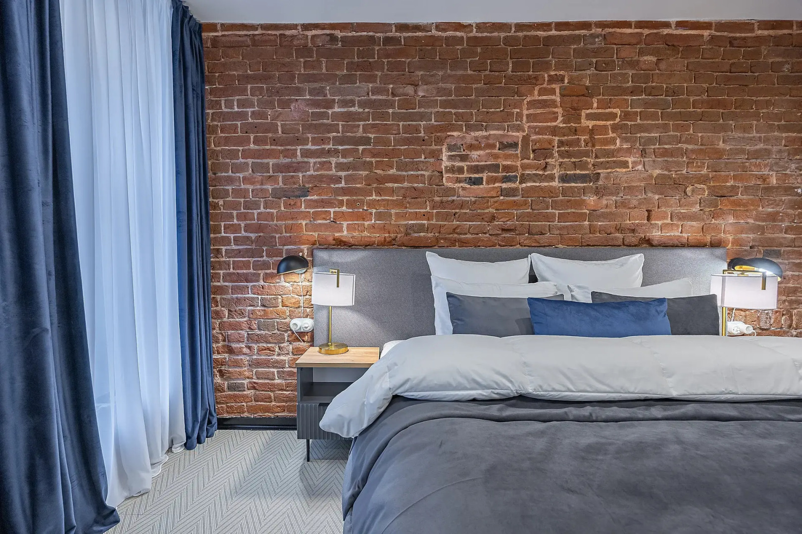 Апартаменты Стильные Chkalov на Ошарской