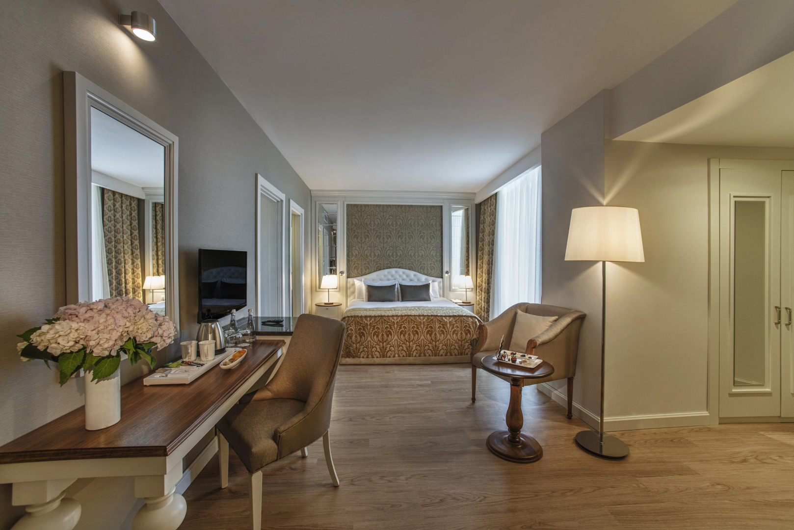 Aska Lara Resort & Spa Hotel