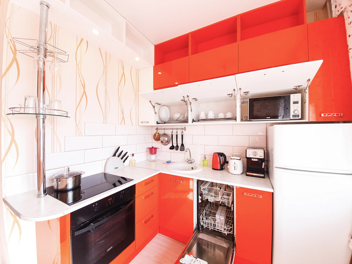 Апартаменты AELITA с массажным креслом