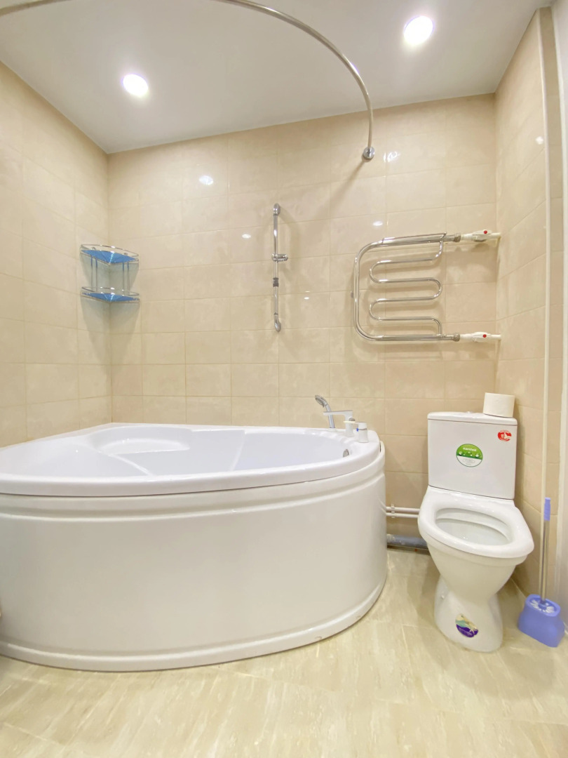 Апартаменты на строителей